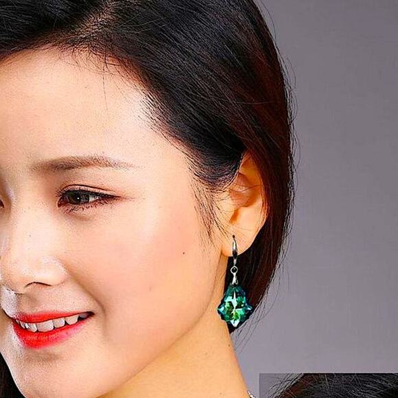 Austrian Crystal Silver Drop Dangle Colorful Baroque Leaf Earrings - Picture 4 of 4